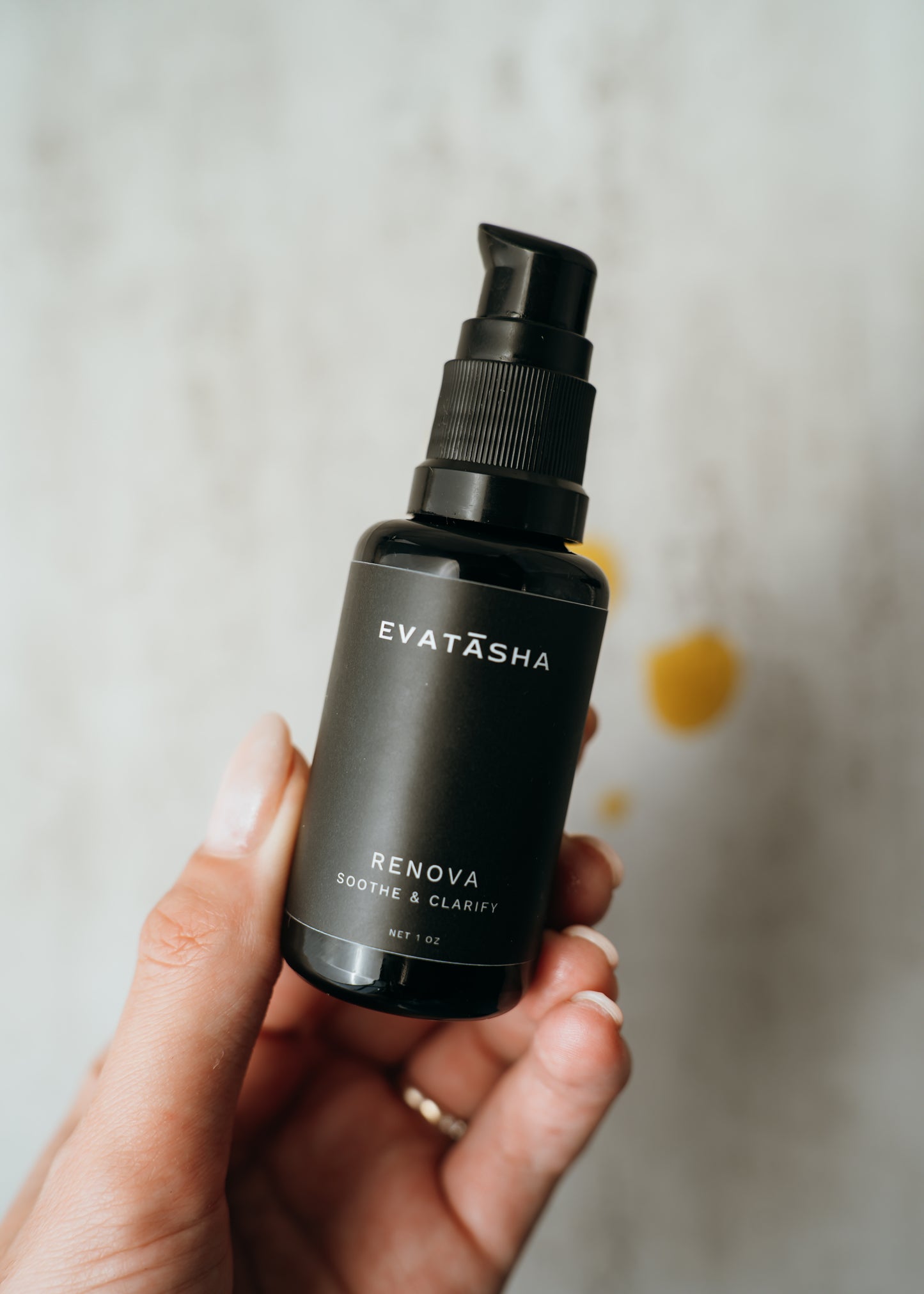 Renova Clarifying Serum (For Acne Prone Skin)